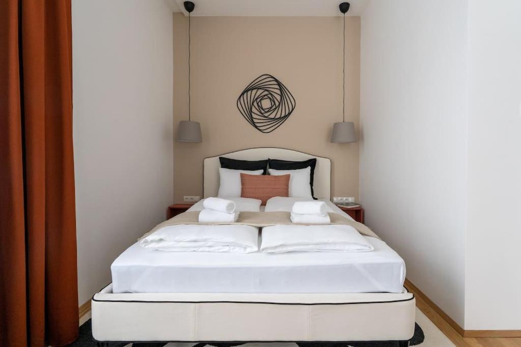 Artful 1Br Suite, City Nearby By Hm Виена Екстериор снимка